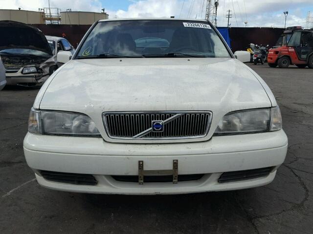 YV1LS61J1Y2625079 - 2000 VOLVO S70 BASE WHITE photo 9