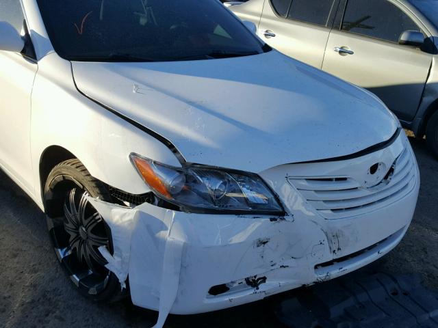 4T1BE46KX7U541811 - 2007 TOYOTA CAMRY NEW WHITE photo 9