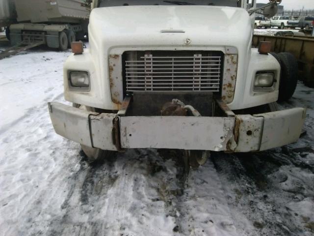 1FVHBXBS84DN55799 - 2004 FREIGHTLINER MEDIUM CON WHITE photo 7