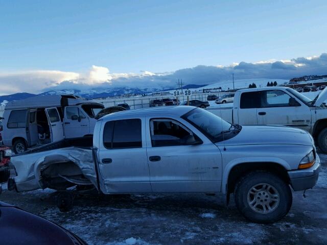 1B7HG48N62S644745 - 2002 DODGE DAKOTA QUA SILVER photo 9