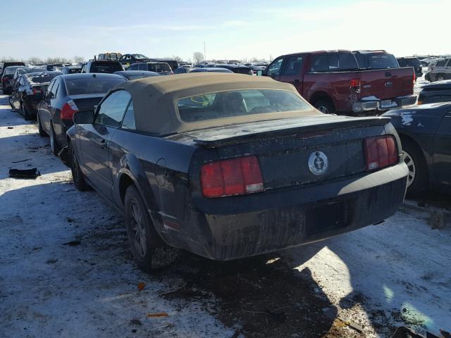 1ZVFT84N575353611 - 2007 FORD MUSTANG BLACK photo 3