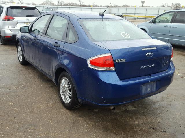 1FAHP35N79W171803 - 2009 FORD FOCUS SE BLUE photo 3