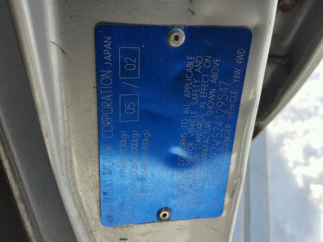 JS3TX92V524129547 - 2002 SUZUKI XL7 PLUS SILVER photo 10