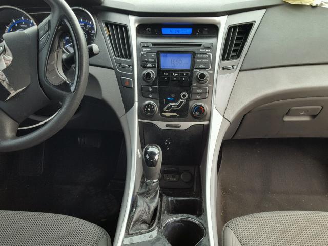 5NPEB4AC0BH157288 - 2011 HYUNDAI SONATA GLS BLUE photo 9