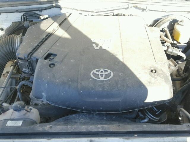 5TETU62N26Z174917 - 2006 TOYOTA TACOMA PRE WHITE photo 7