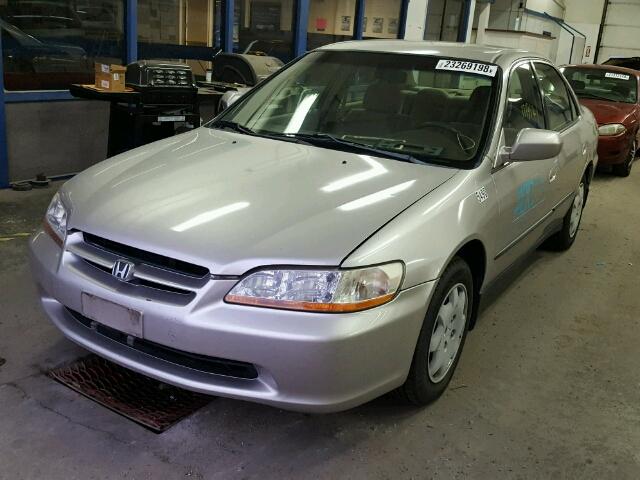 JHMCG5649XC042190 - 1999 HONDA ACCORD LX GRAY photo 2