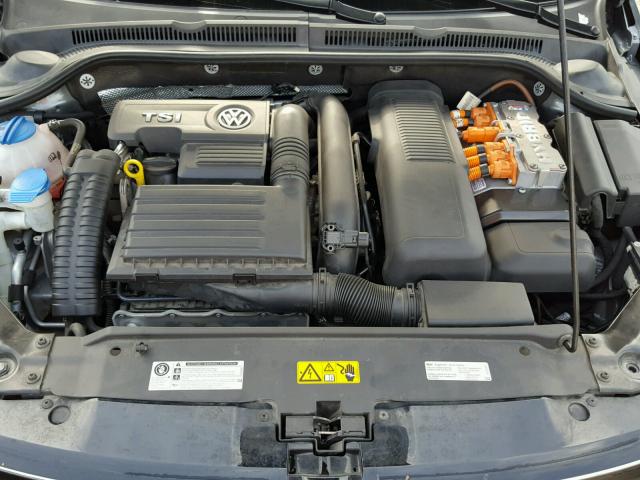 3VW637AJ7DM260901 - 2013 VOLKSWAGEN JETTA HYBR CHARCOAL photo 7