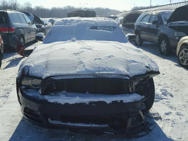 1ZVBP8AM6D5240843 - 2013 FORD MUSTANG BLACK photo 9