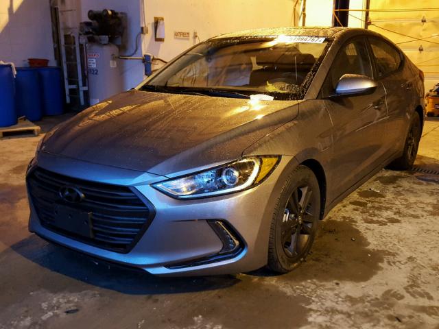 KMHD84LF5HU371155 - 2017 HYUNDAI ELANTRA SE GRAY photo 2