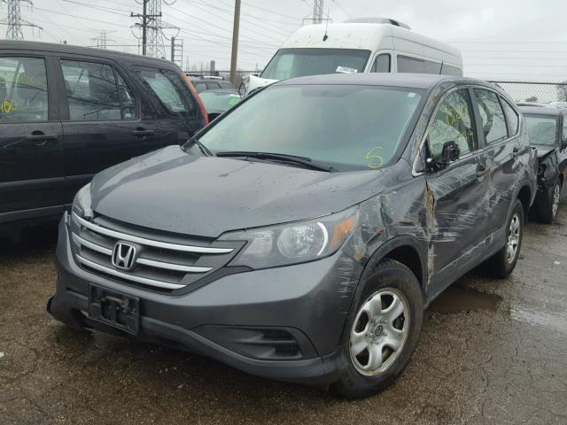 2HKRM4H32EH601907 - 2014 HONDA CR-V LX GRAY photo 2