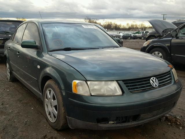 WVWMA63B7XE507554 - 1999 VOLKSWAGEN PASSAT GLS GREEN photo 1