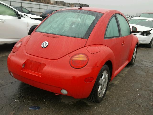 3VWBB61C2WM035110 - 1998 VOLKSWAGEN NEW BEETLE 红色 照片 4