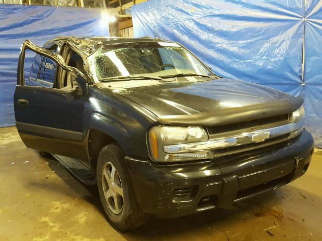 1GNDT13S952369129 - 2005 CHEVROLET TRAILBLAZE BLACK photo 1