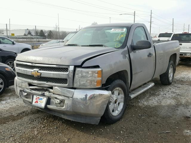 1GCNCPEX7CZ245650 - 2012 CHEVROLET SILVERADO GRAY photo 2