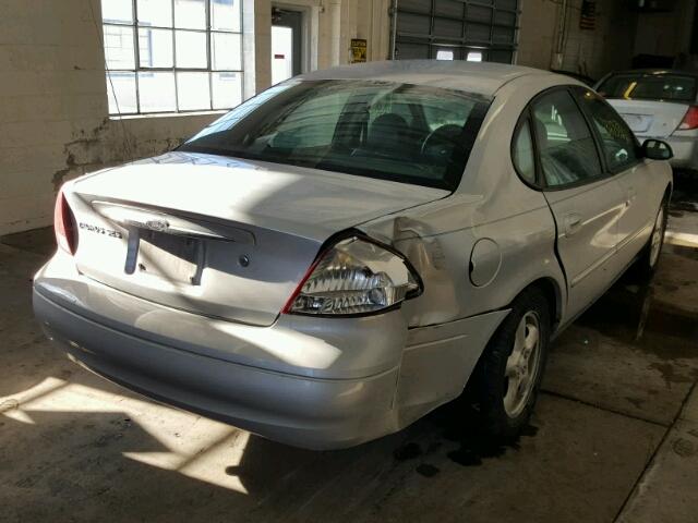 1FAFP55243A249659 - 2003 FORD TAURUS SES GRAY photo 4