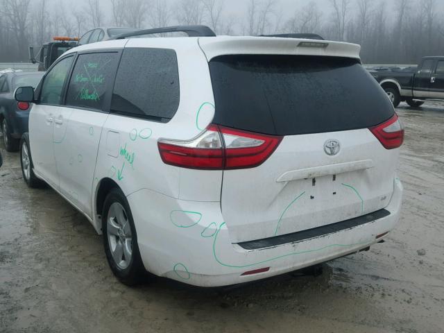 5TDKK3DC7FS569930 - 2015 TOYOTA SIENNA LE WHITE photo 3