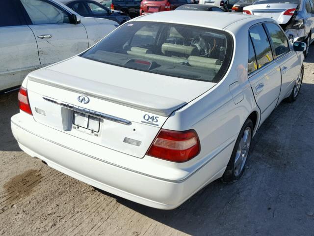 JNKBY31A7YM302642 - 2000 INFINITI Q45 BASE WHITE photo 4