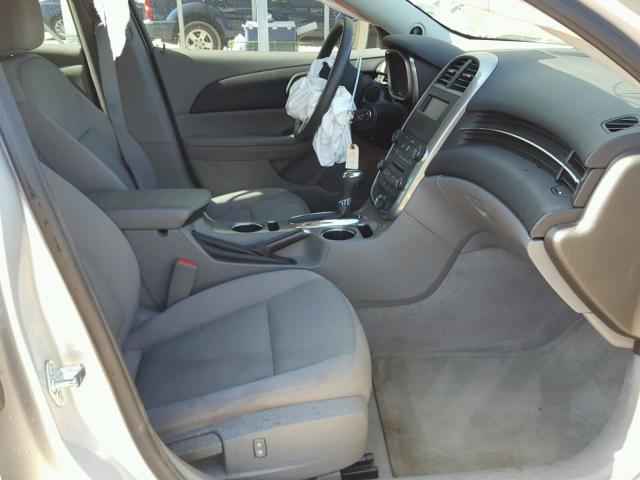 1G11B5SA9GF164610 - 2016 CHEVROLET MALIBU LIM SILVER photo 5