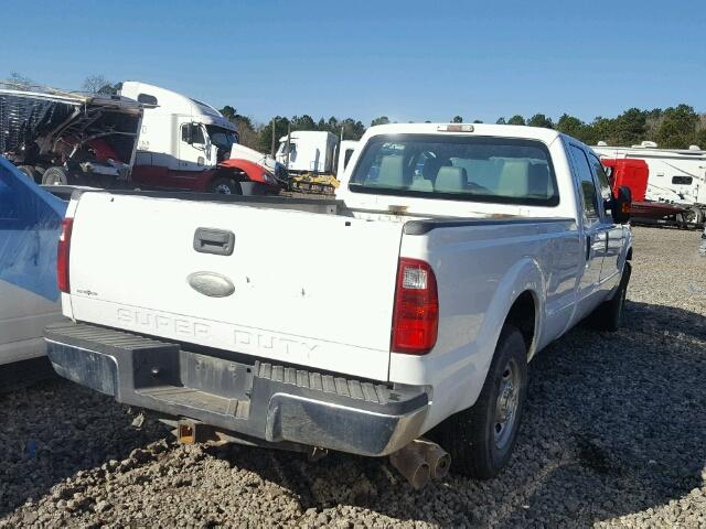 1FT8W3AT6BEC66236 - 2011 FORD F350 SUPER WHITE photo 4