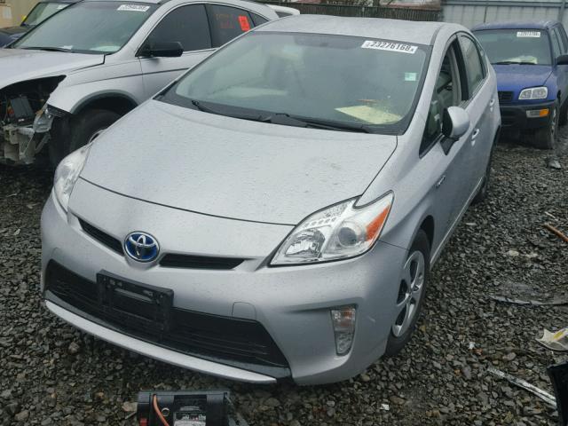 JTDKN3DUXD1625871 - 2013 TOYOTA PRIUS SILVER photo 2