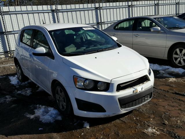 1G1JA6SH1D4189689 - 2013 CHEVROLET SONIC LS WHITE photo 1