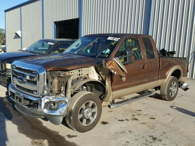 1FT7X2B6XCEC08966 - 2012 FORD F250 SUPER BROWN photo 2