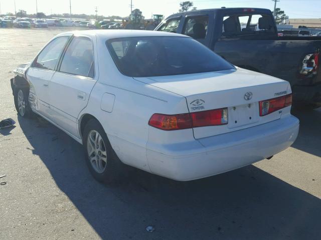 4T1BF22K31U964051 - 2001 TOYOTA CAMRY LE WHITE photo 3