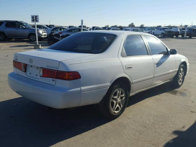 4T1BF22K31U964051 - 2001 TOYOTA CAMRY LE WHITE photo 4