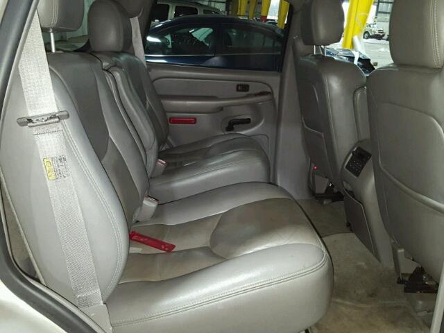 1GKEK13T65R117097 - 2005 GMC YUKON Бежевый фото 6