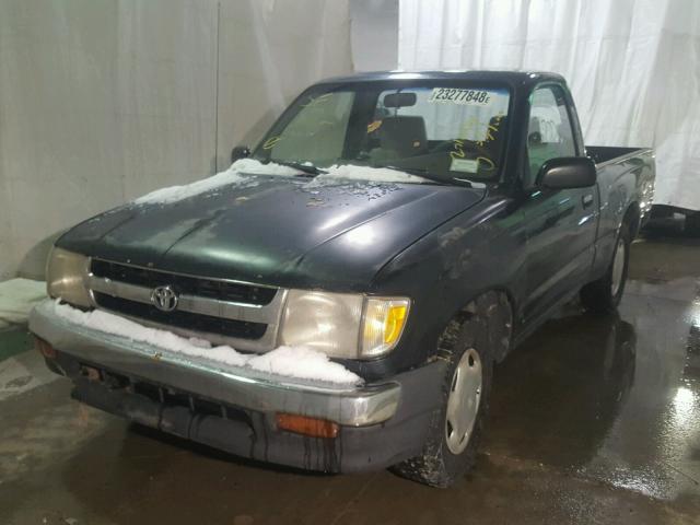 4TANL42N2WZ158448 - 1998 TOYOTA TACOMA GREEN photo 2