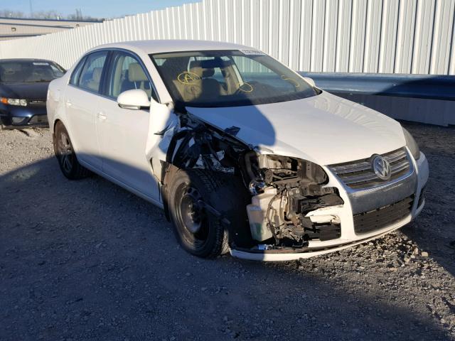 3VWRF81K16M801740 - 2006 VOLKSWAGEN JETTA 2.5 WHITE photo 1