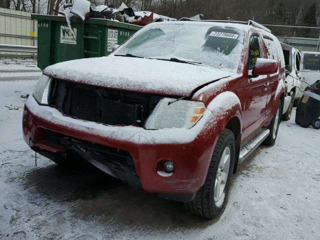 5N1AR18B28C657233 - 2008 NISSAN PATHFINDER MAROON photo 2