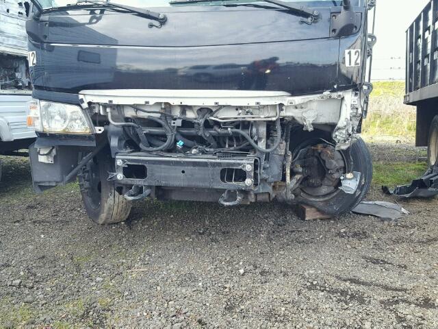 3FRLL45Z87V646121 - 2007 FORD LOW CAB FO BLACK photo 9