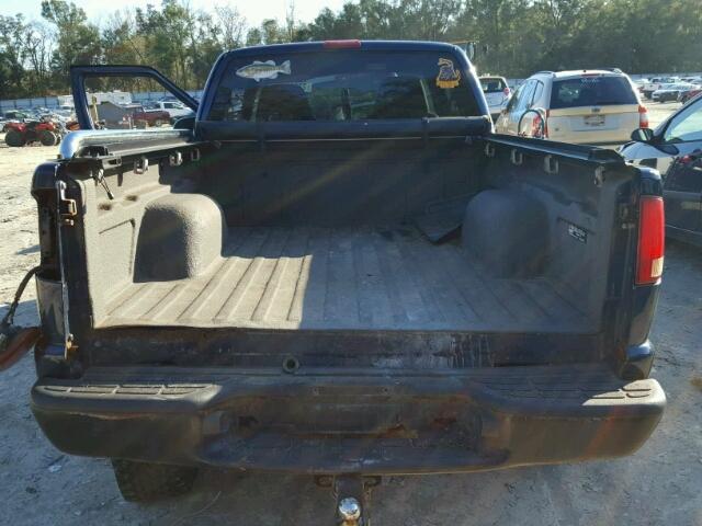 1GCCT19X538190166 - 2003 CHEVROLET S TRUCK S1 BLUE photo 6