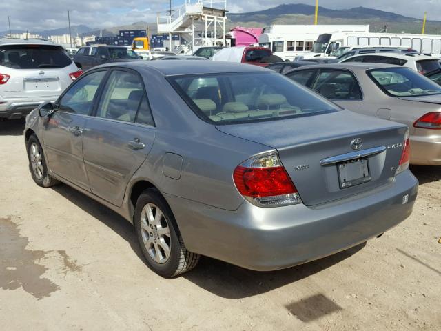 JTDBF30K760168348 - 2006 TOYOTA CAMRY LE GRAY photo 3