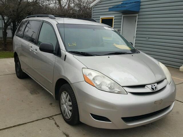 5TDZK23CX8S128418 - 2008 TOYOTA SIENNA CE GRAY photo 1