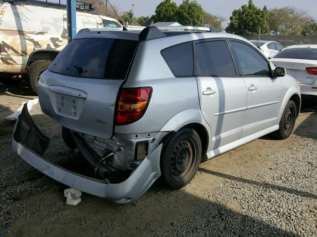 5Y2SL65857Z421672 - 2007 PONTIAC VIBE SILVER photo 4