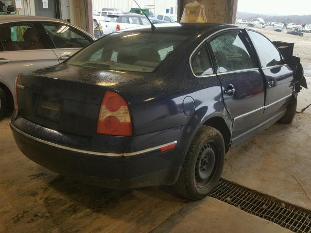 WVWPD63B72P359763 - 2002 VOLKSWAGEN PASSAT GLS BLUE photo 4