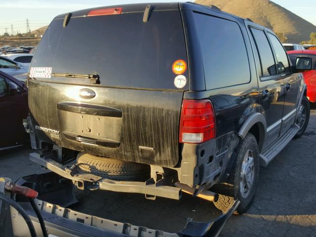 1FMFU18L94LA69823 - 2004 FORD EXPEDITION BLACK photo 4