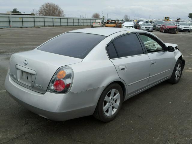 1N4AL11D12C261390 - 2002 NISSAN ALTIMA BAS SILVER photo 4