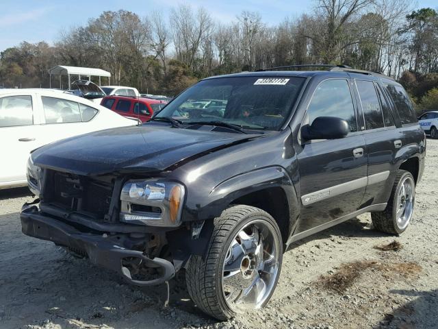 1GNDS13S732406856 - 2003 CHEVROLET TRAILBLAZE BLACK photo 2