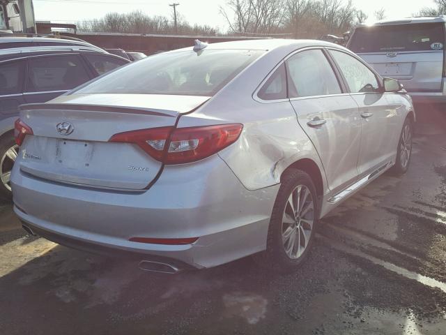 5NPE34AFXFH067725 - 2015 HYUNDAI SONATA SPO SILVER photo 4