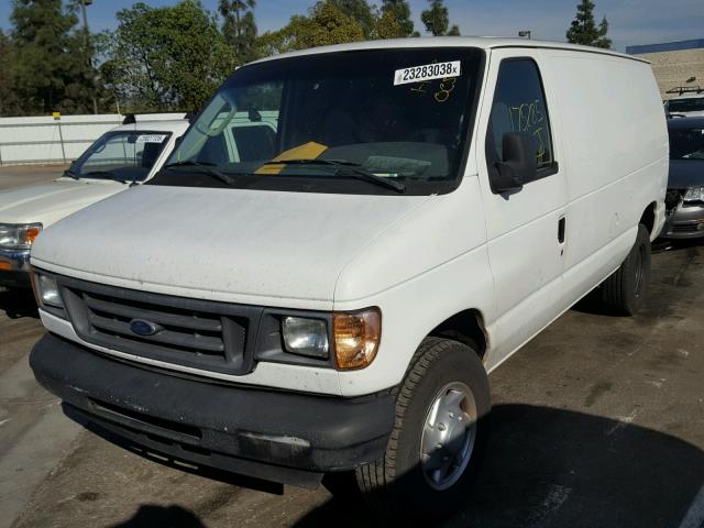 1FTNE24W56HB18458 - 2006 FORD ECONOLINE WHITE photo 2