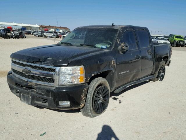 3GCPKTE33BG404244 - 2011 CHEVROLET SILVERADO BLACK photo 2