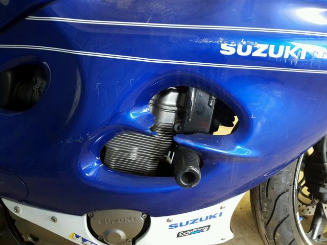 JS1GN79A452100113 - 2005 SUZUKI GSX600 F BLUE photo 9