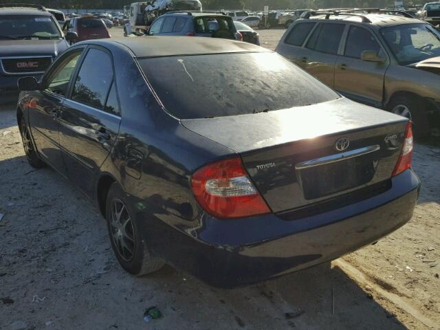 4T1BE32K83U198524 - 2003 TOYOTA CAMRY LE BLUE photo 3