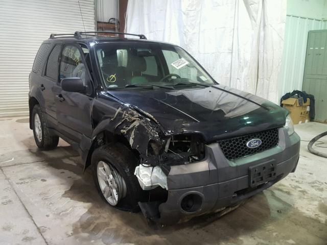 1FMCU93Z47KB27618 - 2007 FORD ESCAPE XLT BLACK photo 1