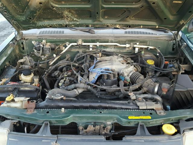 5N1ED28Y11C532126 - 2001 NISSAN XTERRA XE GREEN photo 7