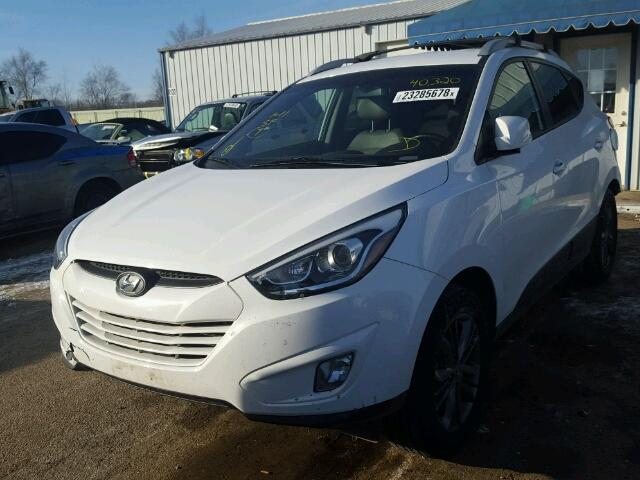 KM8JUCAG2FU096605 - 2015 HYUNDAI TUCSON LIM WHITE photo 2