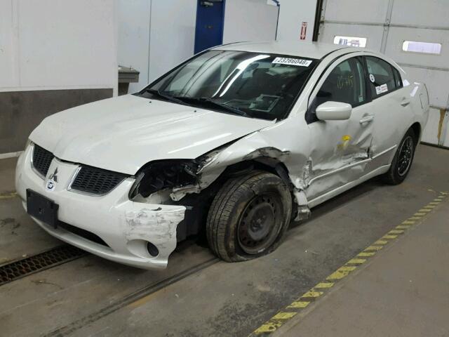 4A3AB36F15E053857 - 2005 MITSUBISHI GALANT ES WHITE photo 2